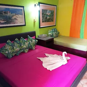 terrakota-apartments.comcaribbean.com/